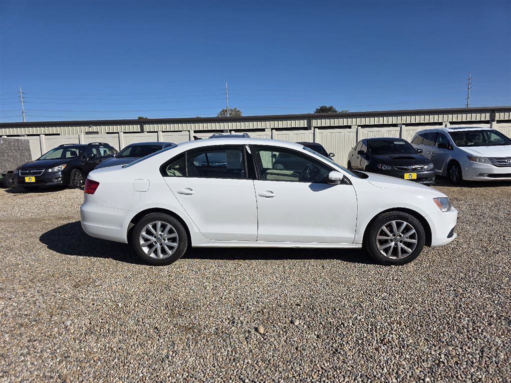 Used 2012 Volkswagen Jetta SE image 4