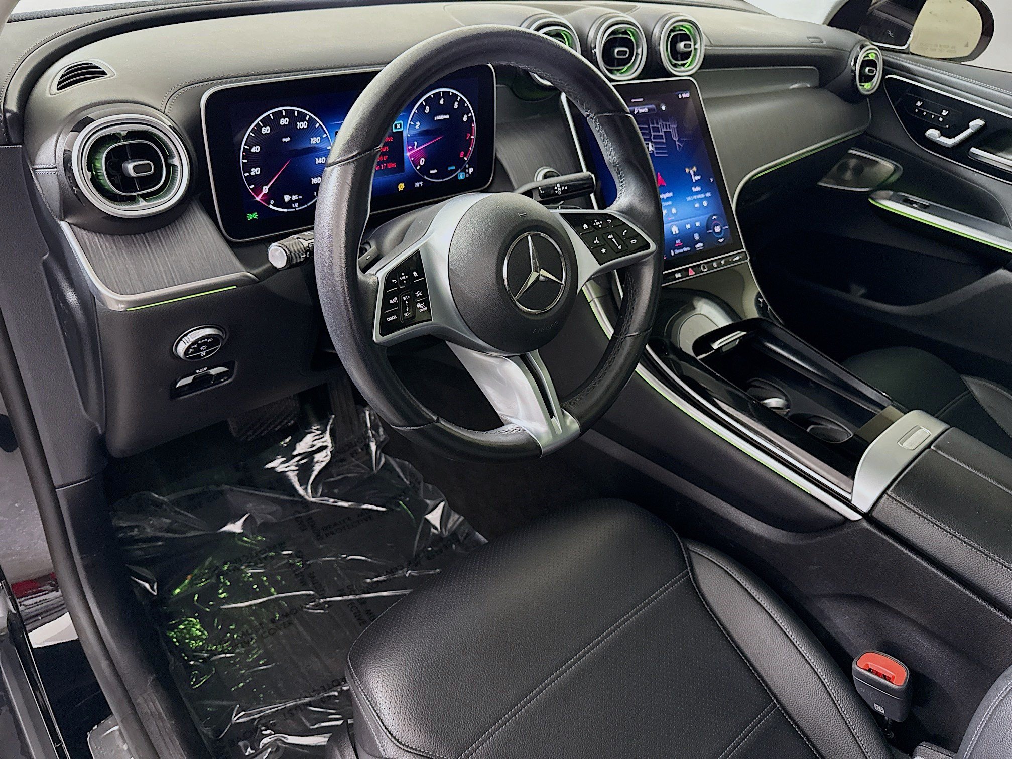Used 2023 Mercedes-Benz GLC 300 4MATIC w/ Exclusive Trim Package image 23