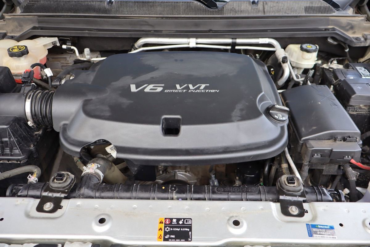 Used 2017 Chevrolet Colorado W/T w/ WT Convenience Package image 36