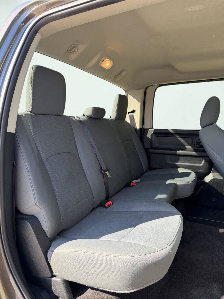 Used 2018 RAM 3500 Tradesman w/ Chrome Appearance Group AWD/4WD image 23