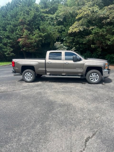 Used 2015 Chevrolet Silverado 3500 LTZ w/ Duramax Plus Package AWD/4WD image 5