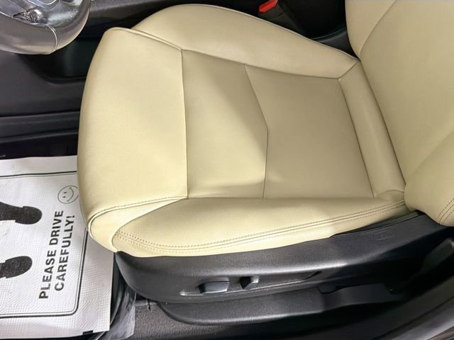 Used 2019 Cadillac XT5 AWD image 19