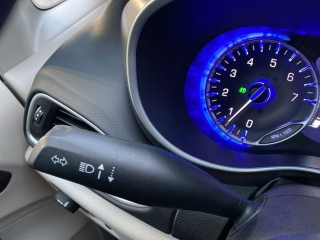 Used 2024 Chrysler Pacifica Touring-L image 21