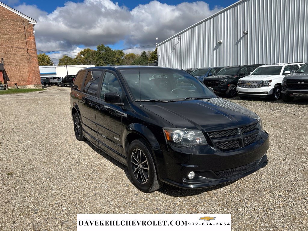 Used 2014 Dodge Grand Caravan SXT w/ UConnect Hands-Free Group FWD image 7