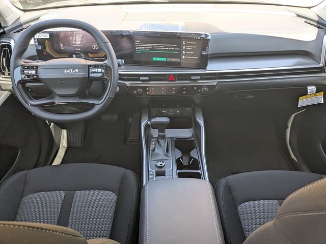 New 2026 Kia Sorento LX FWD image 15