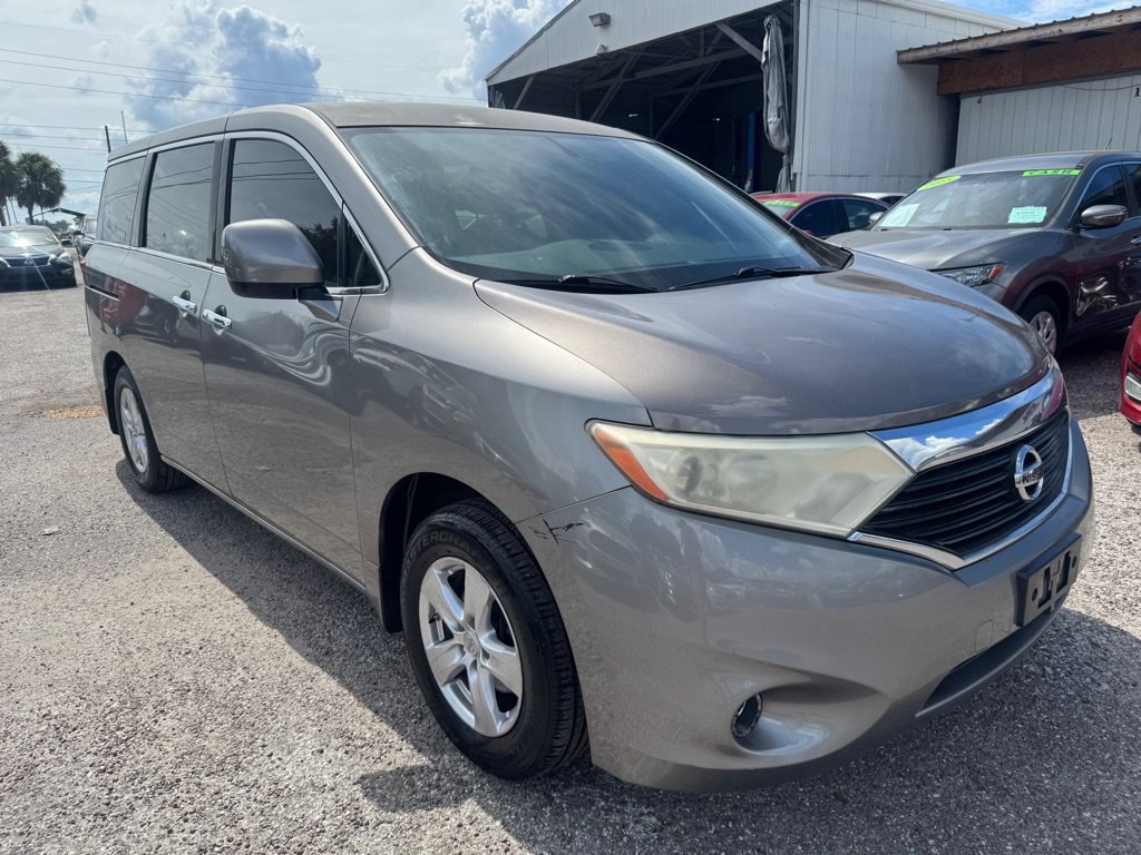 Used 2013 Nissan Quest SV FWD image 2