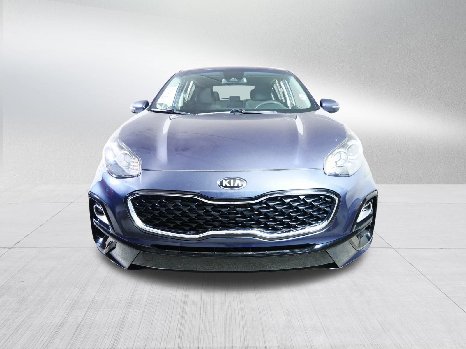 Used 2022 Kia Sportage LX w/ LX AWD Value Edition Package image 2