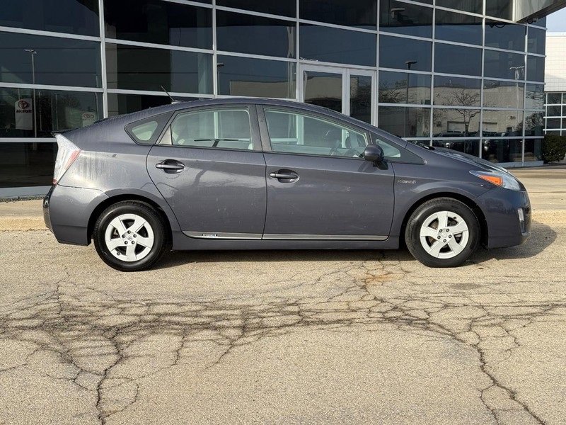 Used 2010 Toyota Prius One image 2