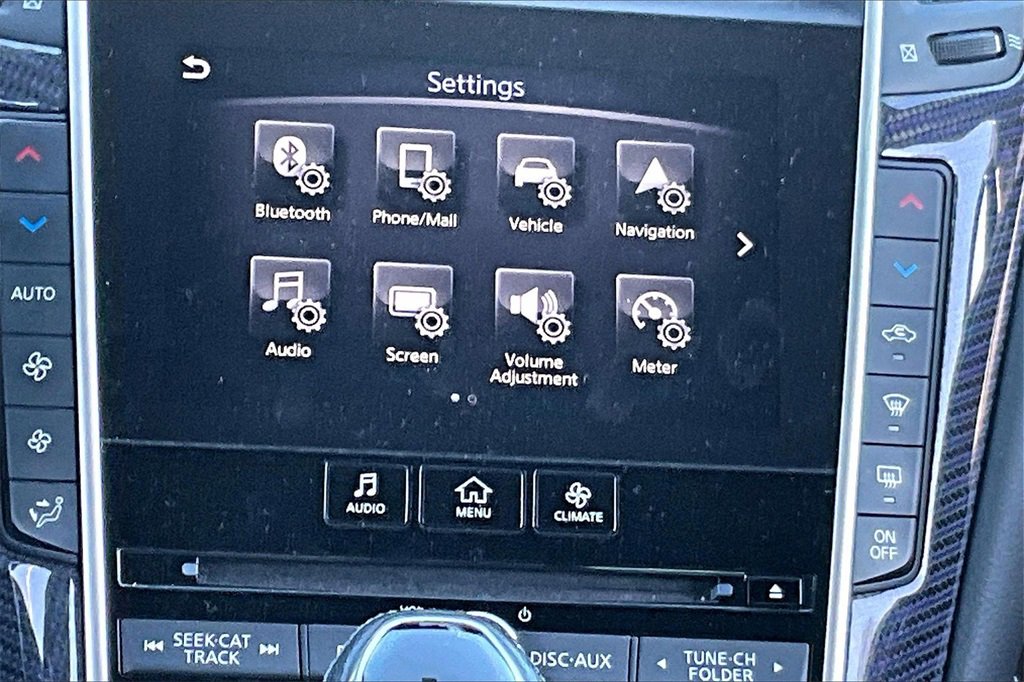 Used 2017 INFINITI Q60 3.0t Sport image 20