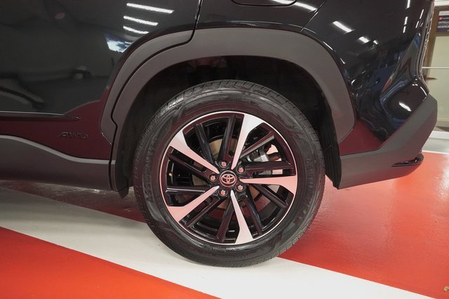 Certified 2024 Toyota Corolla Cross XSE image 42