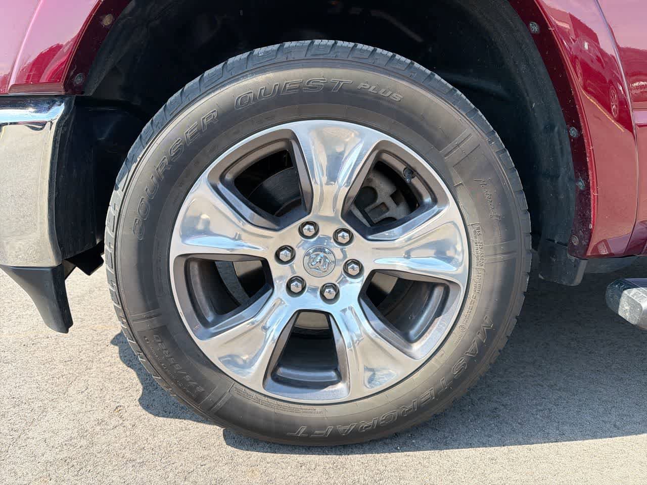 Used 2020 RAM 1500 Laramie AWD/4WD image 19