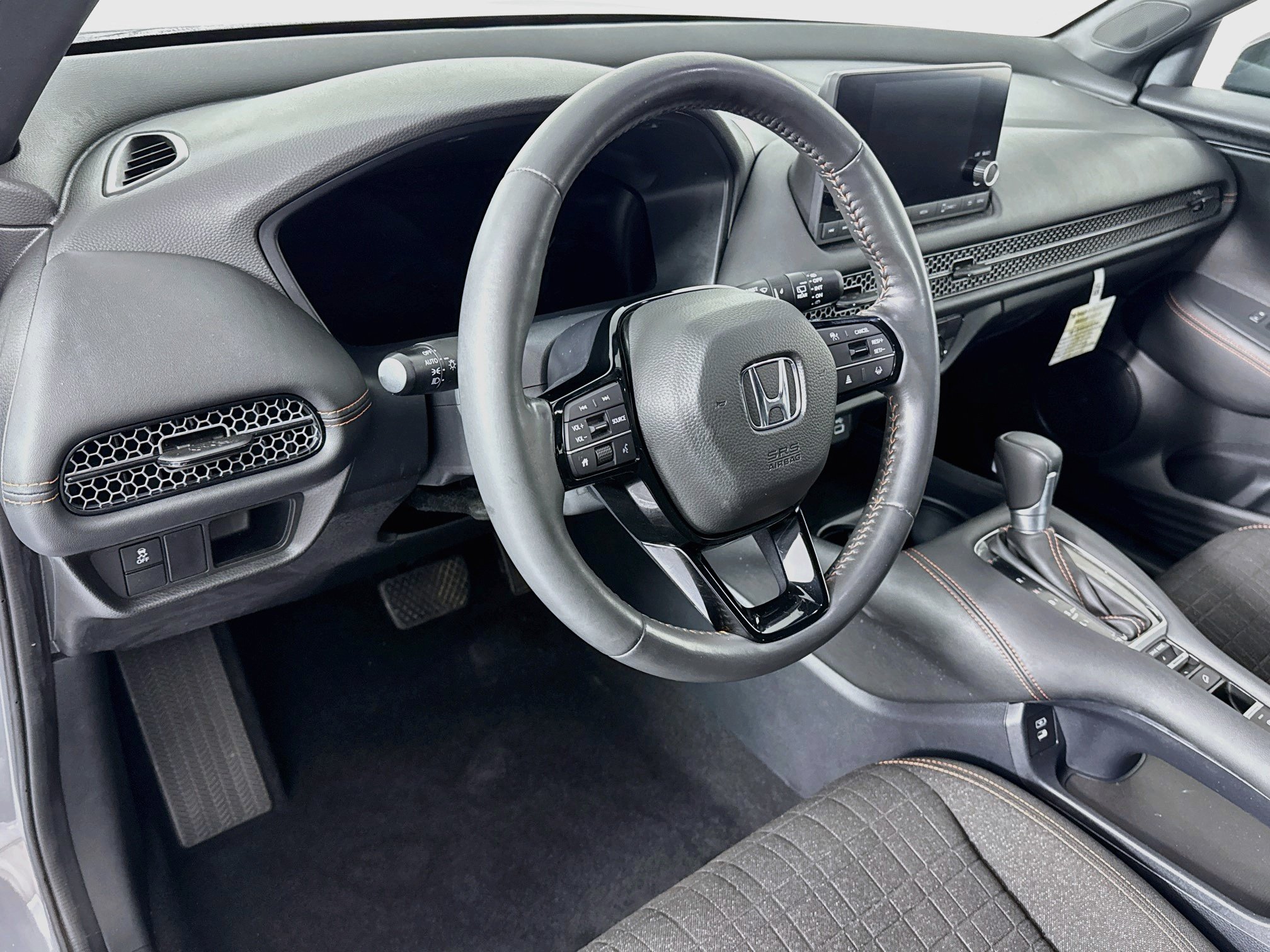Certified 2024 Honda HR-V Sport image 9
