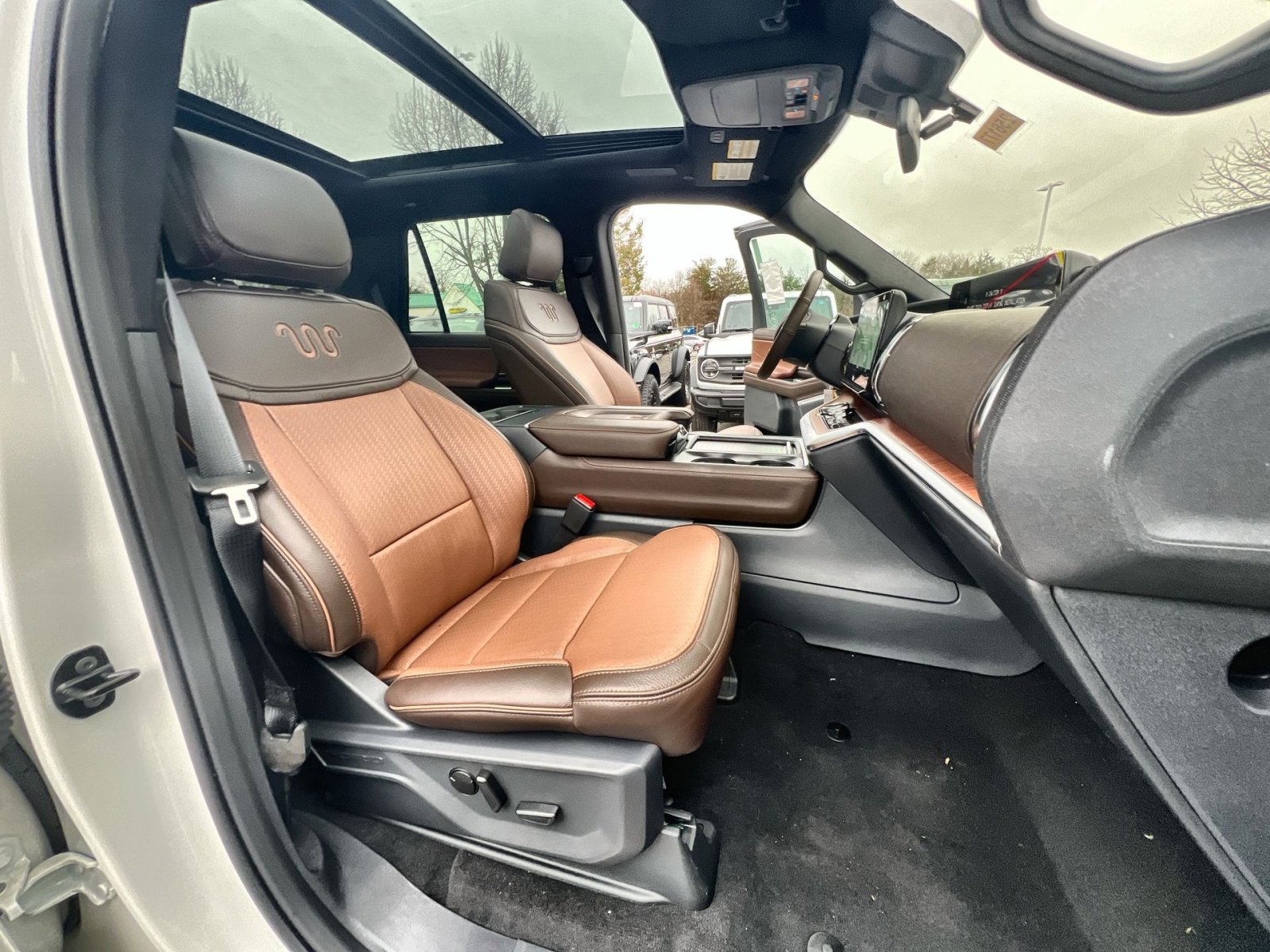 New 2025 Ford Expedition King Ranch image 29