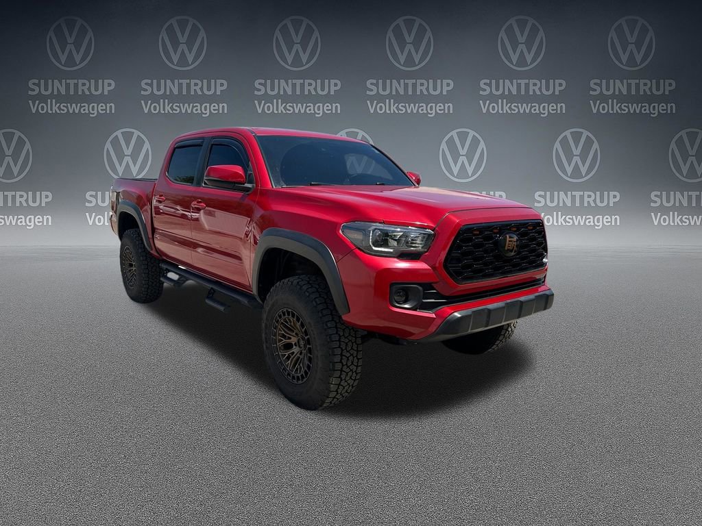 Used 2021 Toyota Tacoma TRD Off-Road w/ Technology Package AWD/4WD image 9