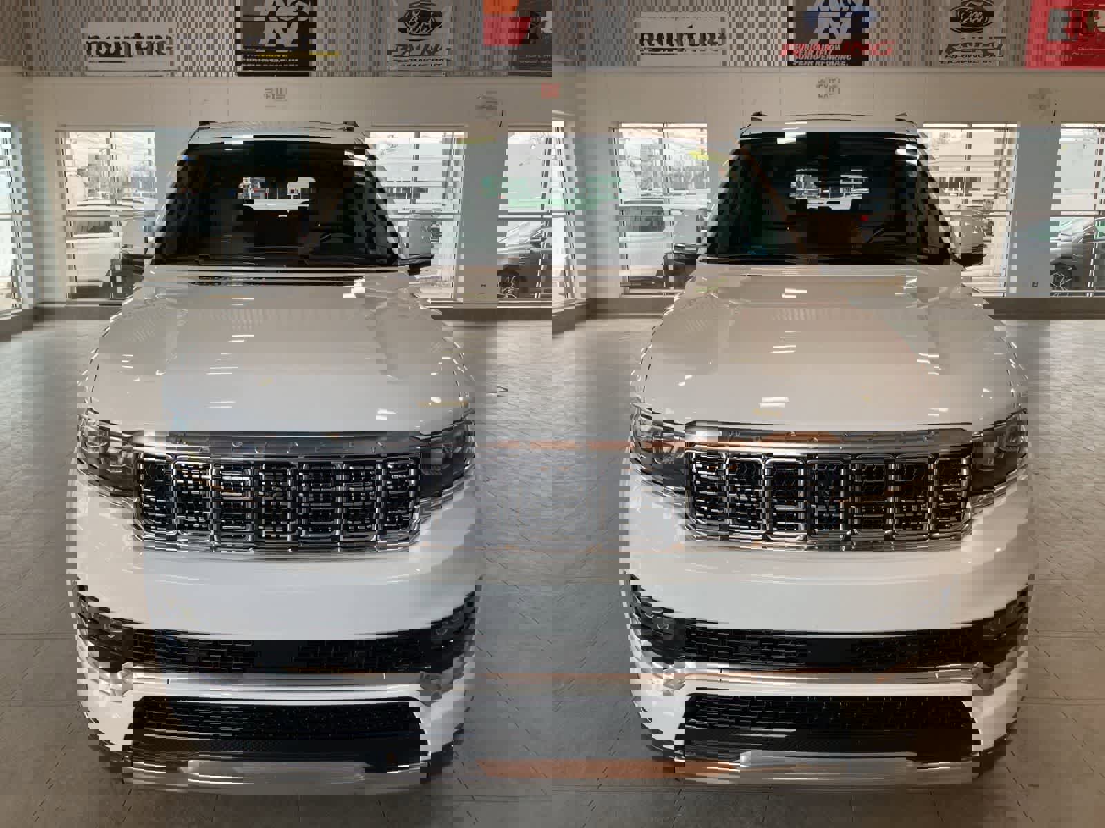 Used 2022 Jeep Grand Wagoneer Series I image 2