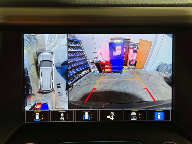 Used 2023 GMC Acadia Denali w/ Denali Technology Package image 16