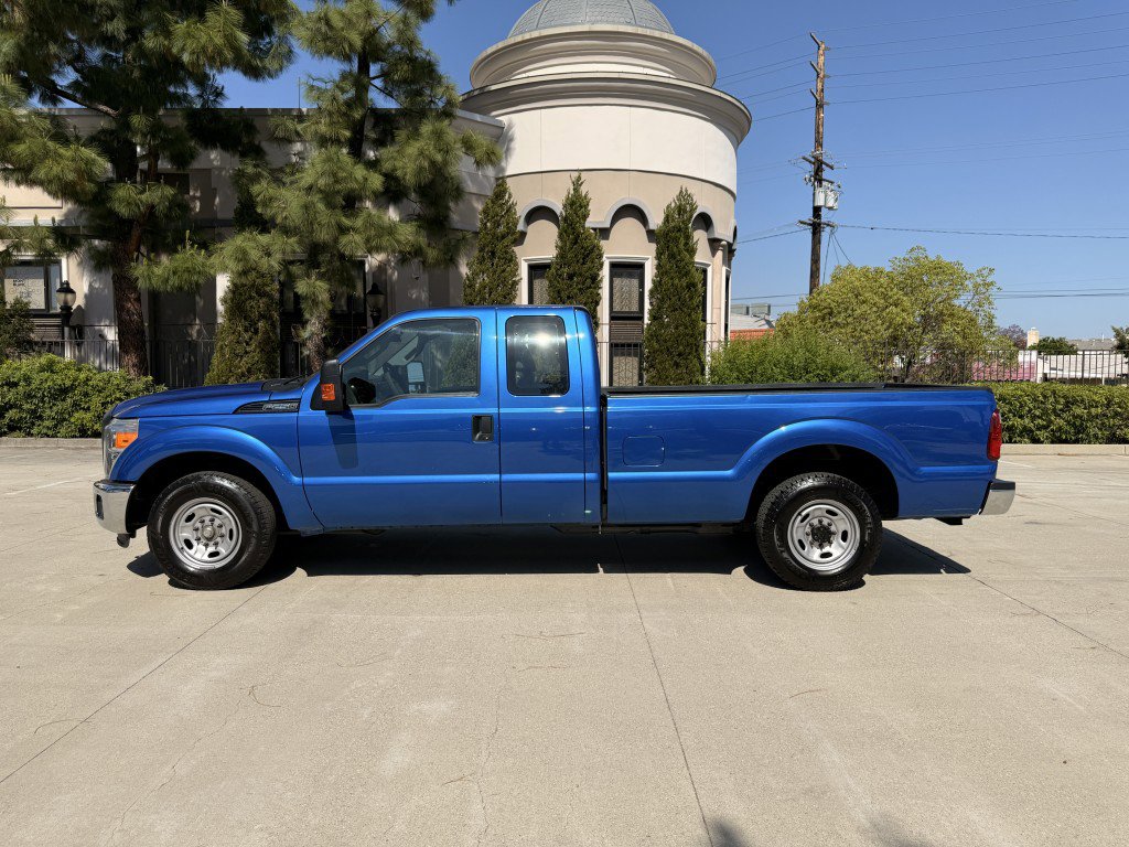 Used 2016 Ford F250 XL w/ Power Equipment Group image 4