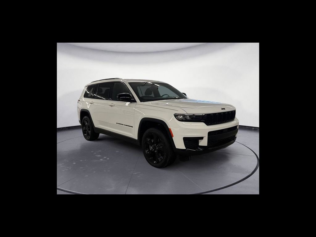 Used 2024 Jeep Grand Cherokee L Laredo AWD/4WD image 8