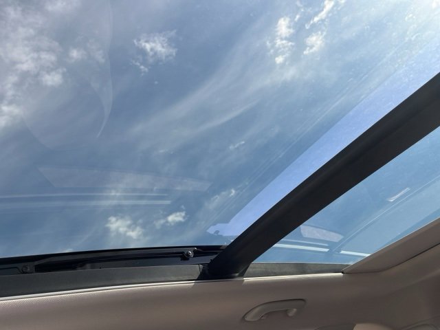 Used 2022 Kia Sorento SX image 30