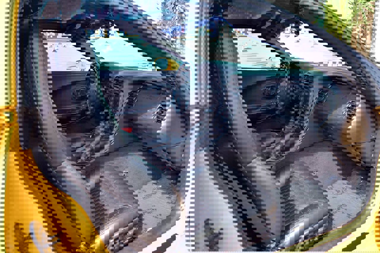 Used 2003 Chevrolet Corvette Coupe w/ Preferred Equipment Group image 34