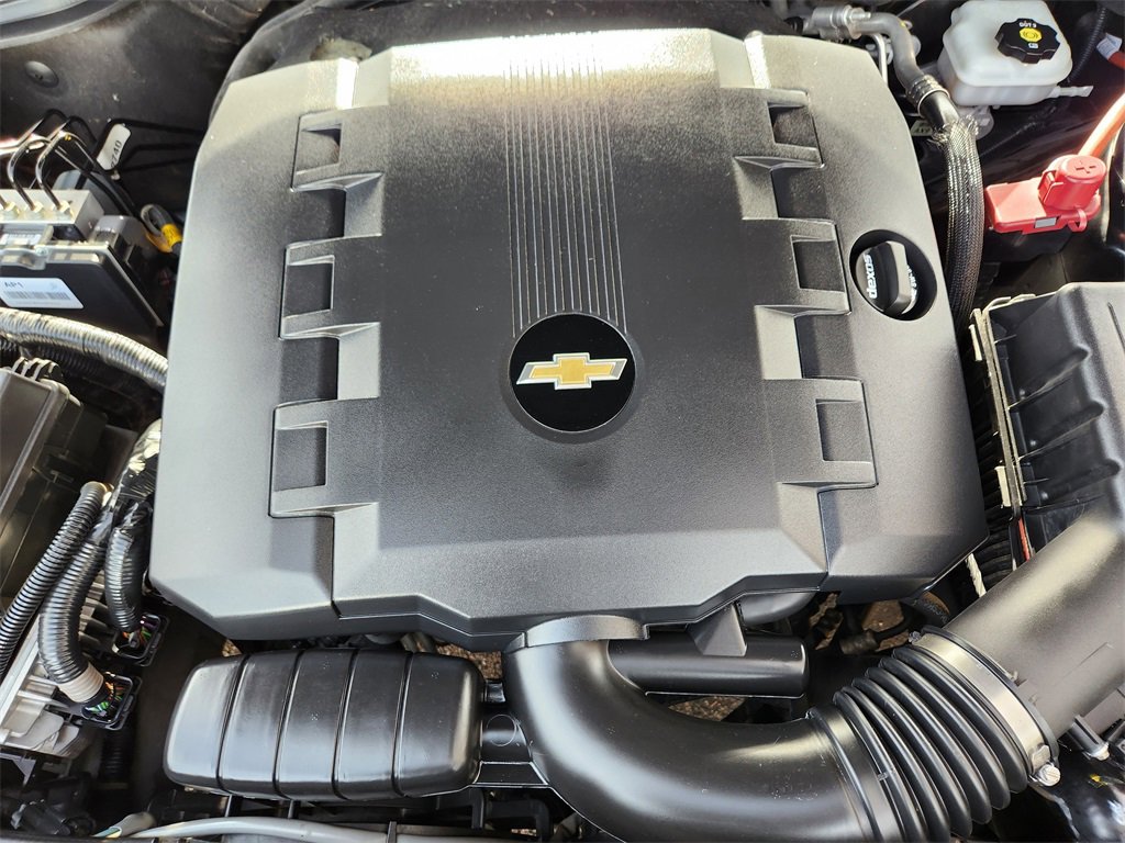 Used 2015 Chevrolet Camaro LT w/ RS Package image 9