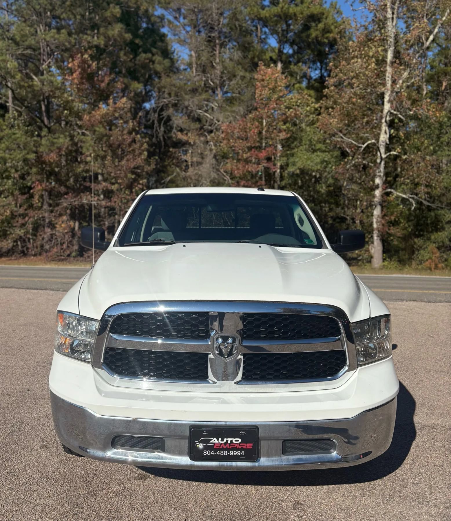 Used 2014 RAM 1500 Classic SLT image 2