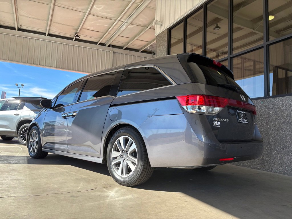 Used 2014 Honda Odyssey Touring Elite image 43
