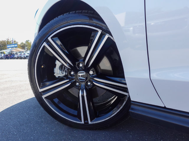 Used 2025 Honda Accord Sport image 11