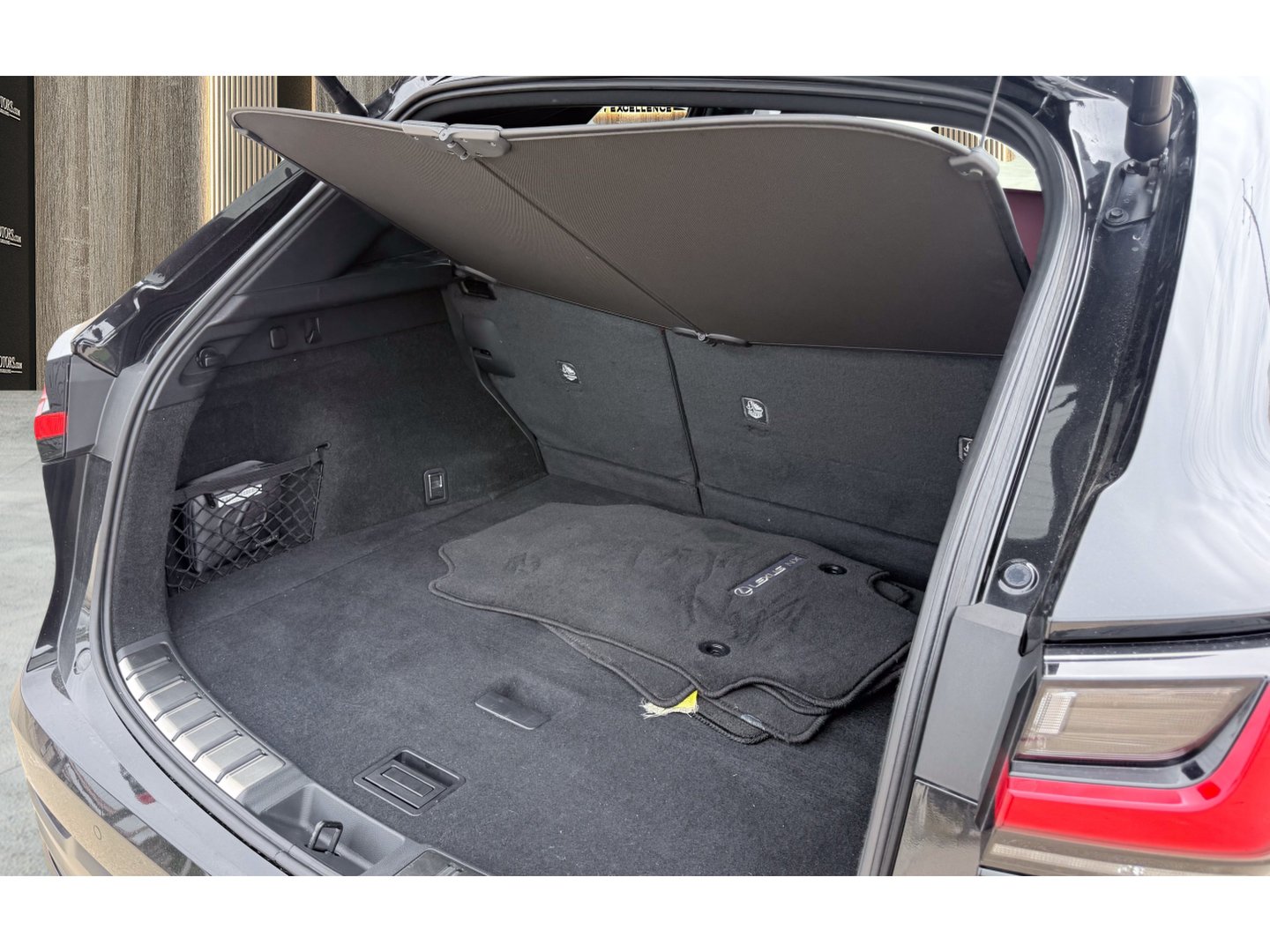 Used 2025 Lexus NX 350h AWD w/ Cold Area Package image 14
