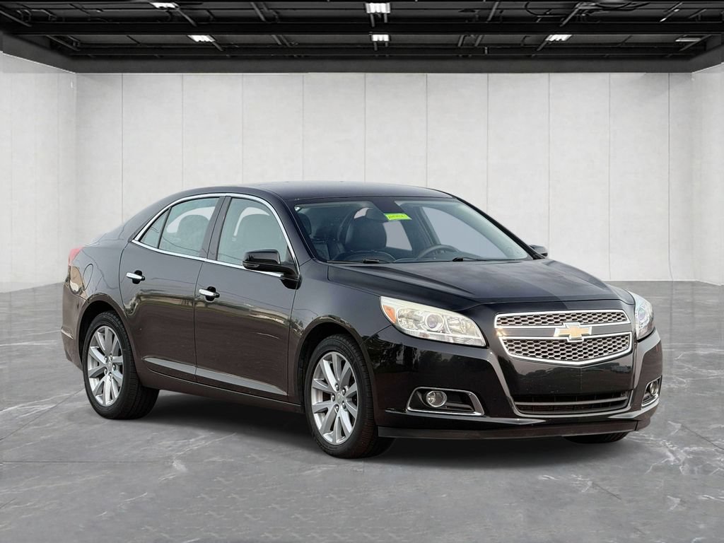 Used 2013 Chevrolet Malibu LTZ FWD image 3