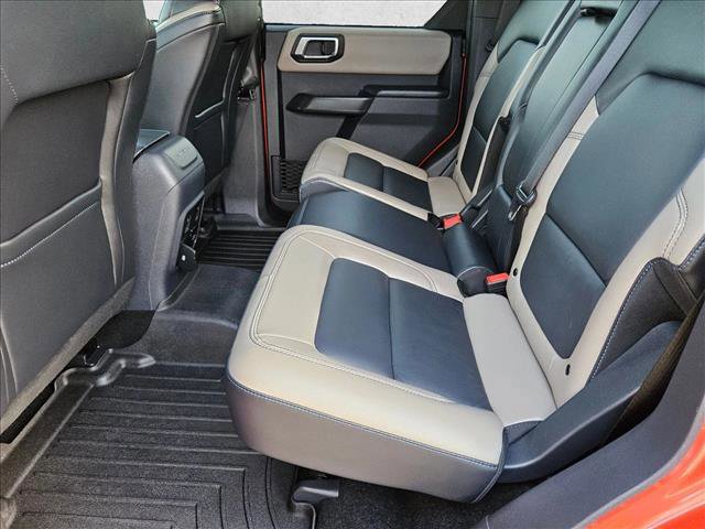 Used 2024 Ford Bronco Wildtrak image 17