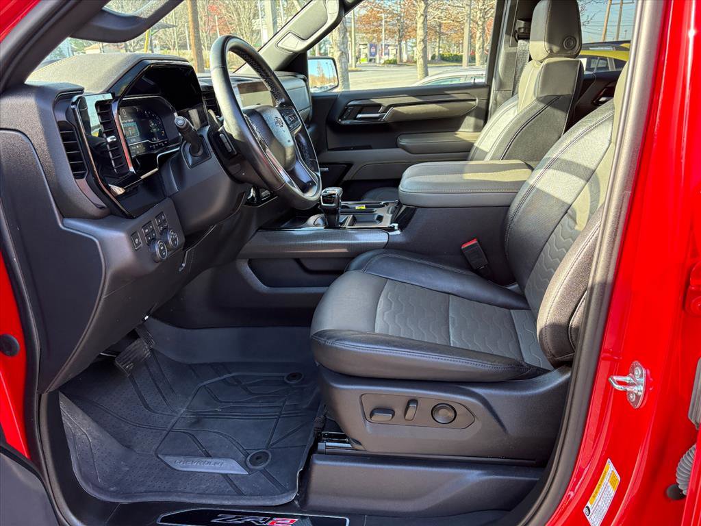 Used 2023 Chevrolet Silverado 1500 ZR2 w/ LPO, Dark Essentials Package image 17