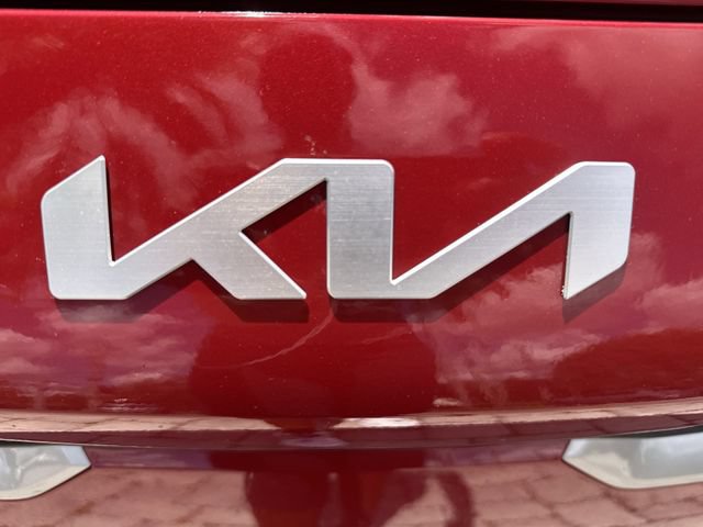 Used 2024 Kia Forte LXS FWD image 10