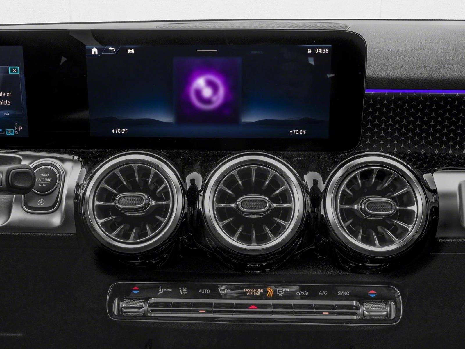 New 2026 Mercedes-Benz GLB 250 4MATIC image 7