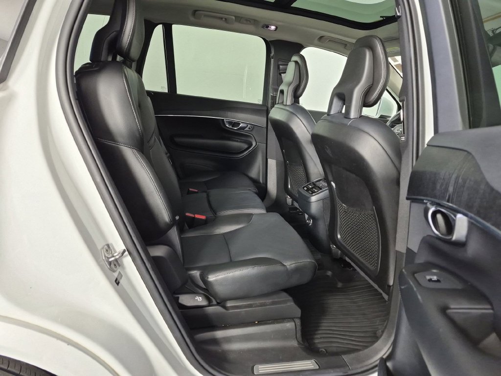 Used 2020 Volvo XC90 T5 Momentum w/ Protection Package Premier AWD/4WD image 34