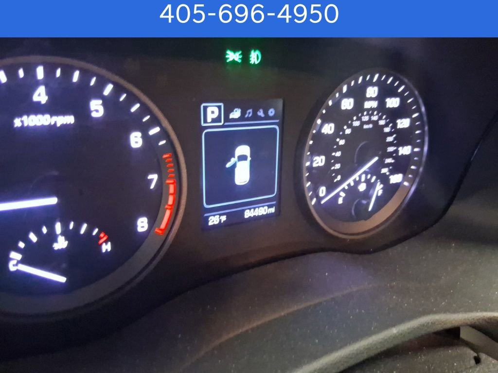 Used 2018 Hyundai Tucson Sport image 16