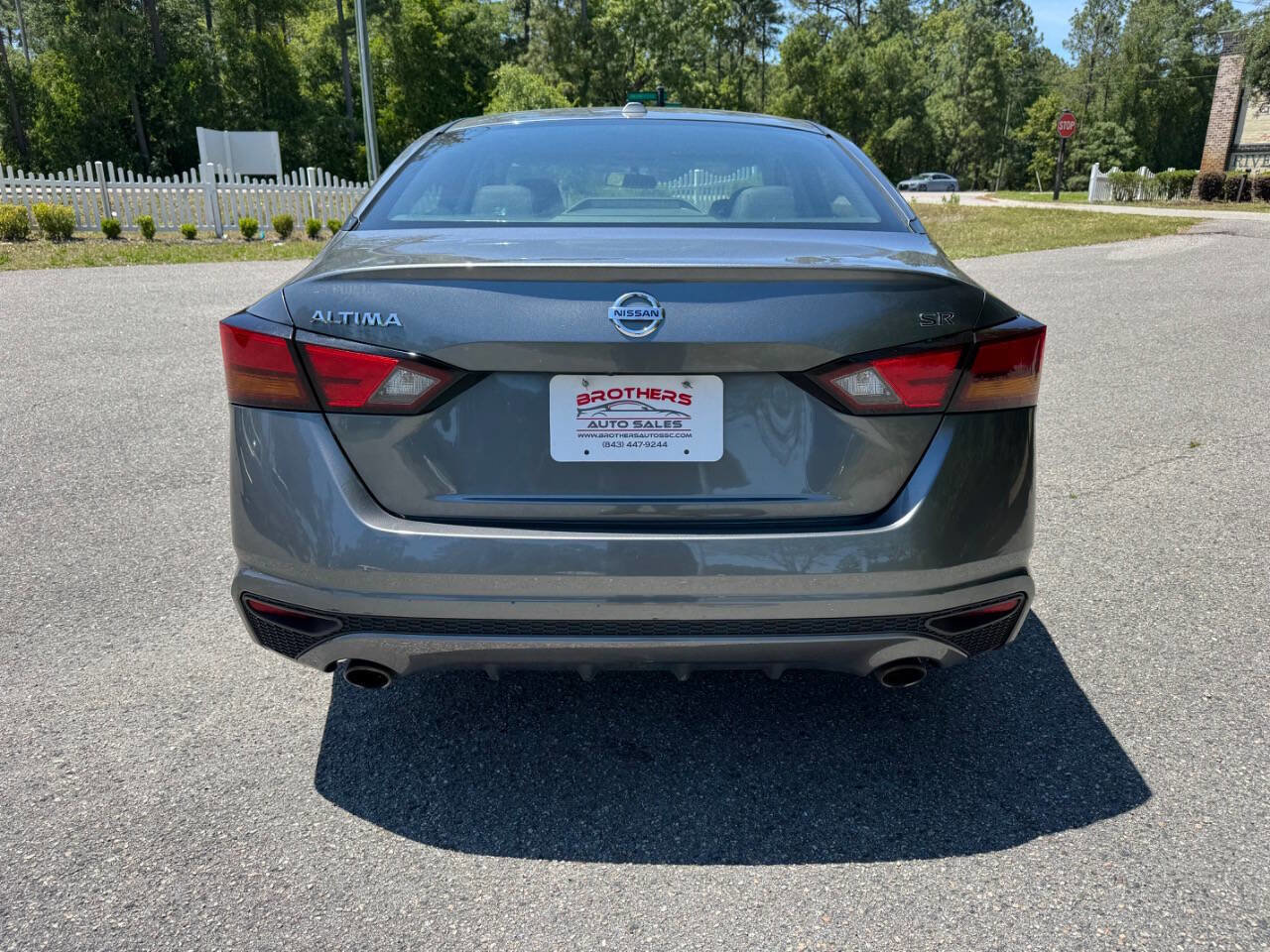 Used 2019 Nissan Altima 2.5 SR FWD image 5