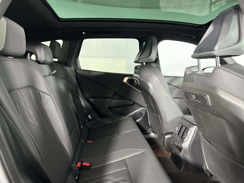 Used 2025 BMW X3 xDrive30i w/ Convenience Package image 26