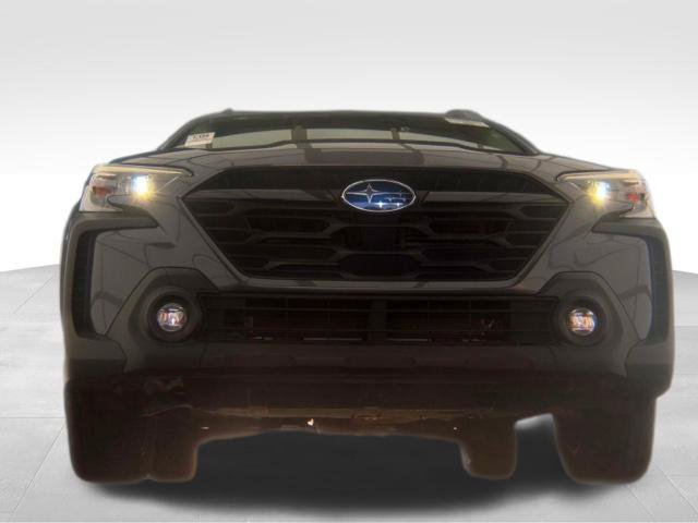 Used 2025 Subaru Outback Onyx Edition AWD/4WD image 2