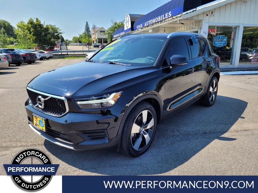 Used 2020 Volvo XC40 T5 Momentum w/ Protection Package AWD/4WD image 3