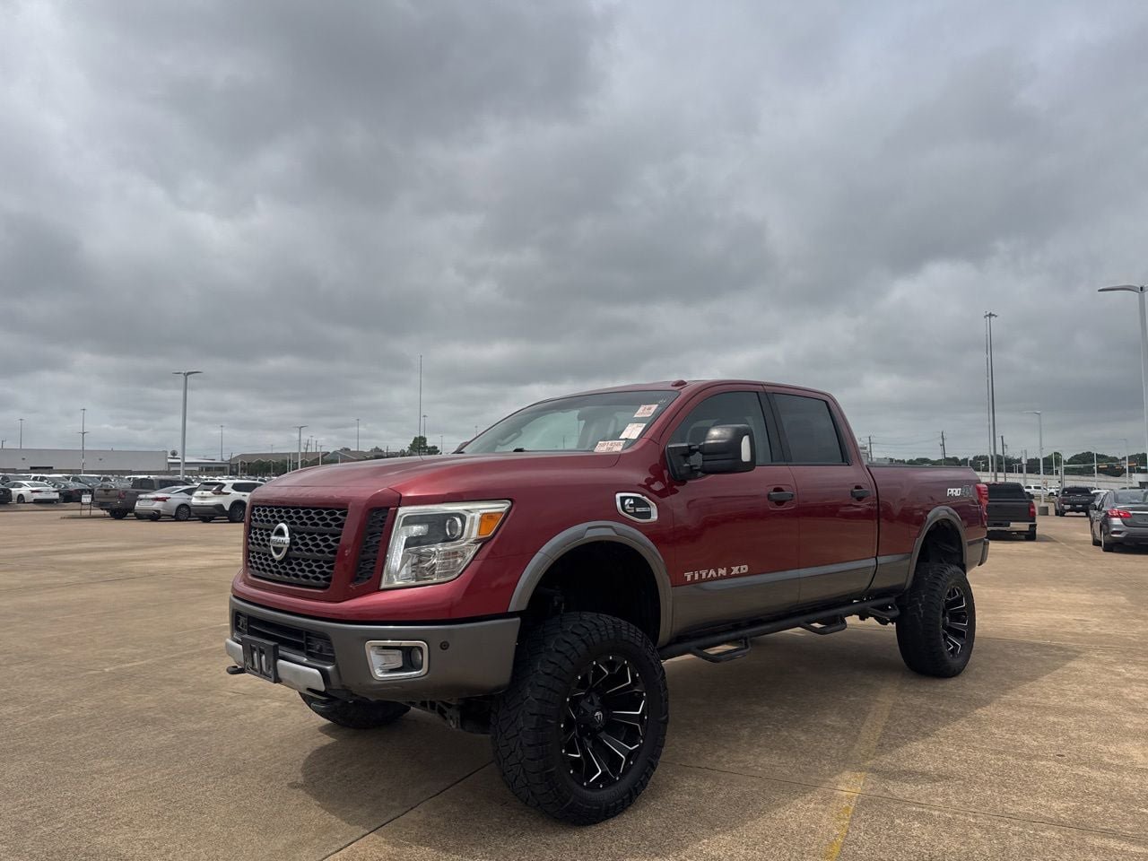 Used 2016 Nissan Titan PRO-4X AWD/4WD image 9