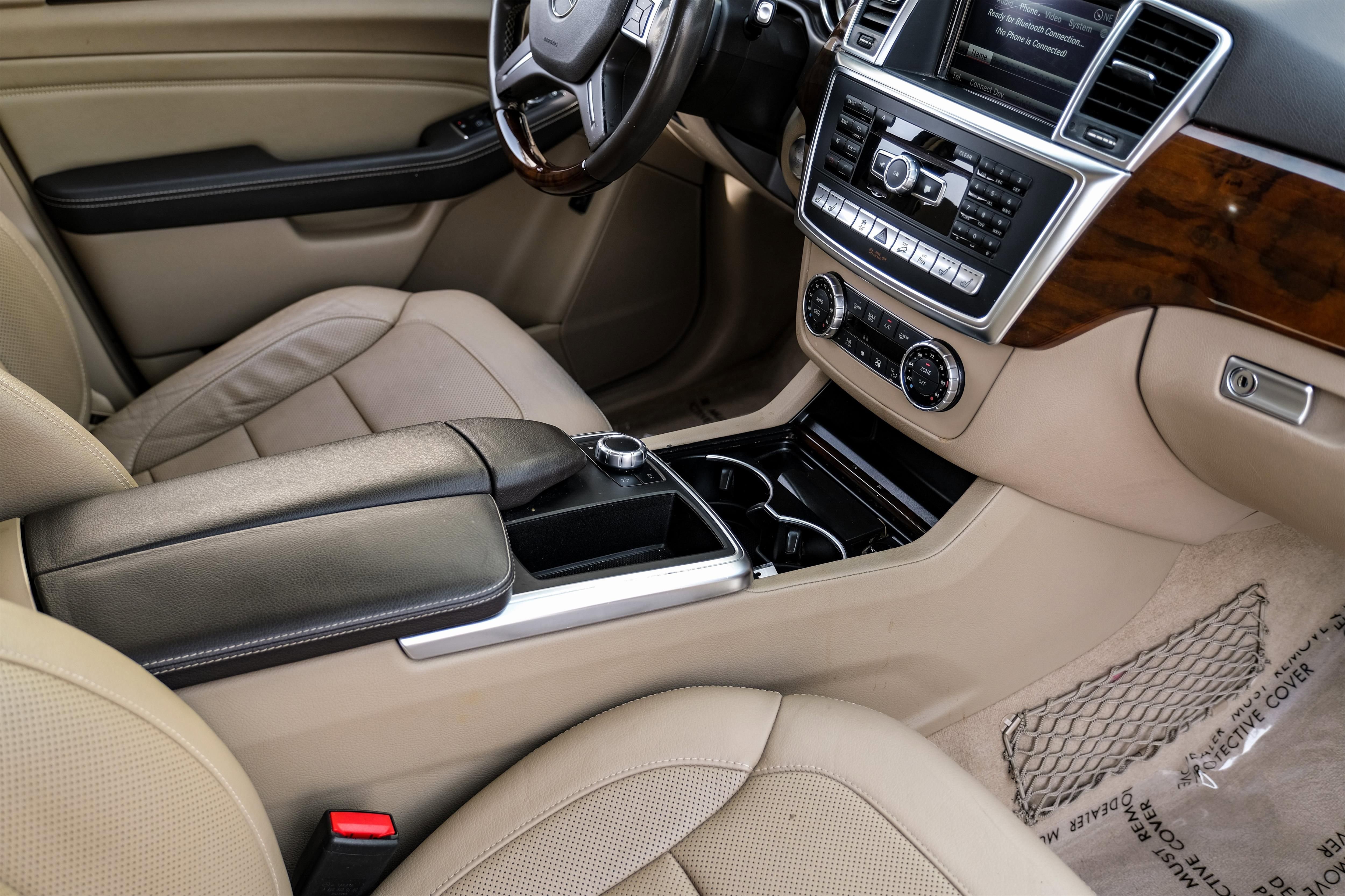 Used 2015 Mercedes-Benz ML 350 4MATIC image 23