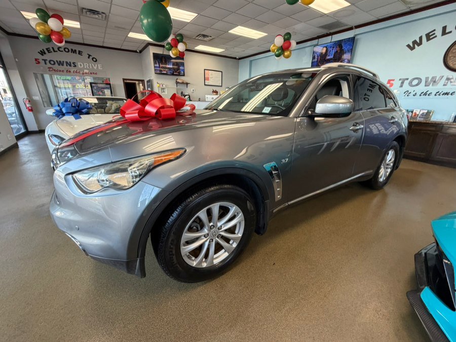 Used 2016 INFINITI QX70 2WD w/ Premium Package image 8