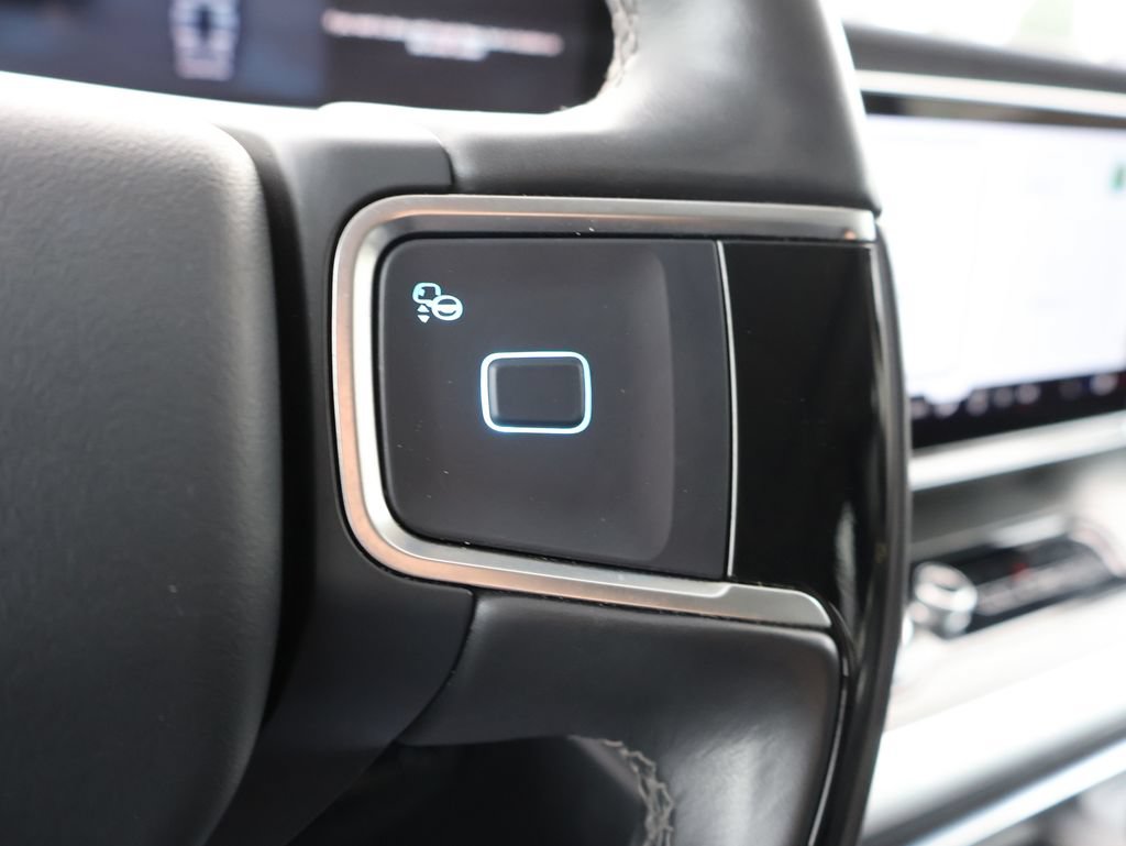 Used 2025 Ford Expedition Max Platinum AWD/4WD image 31