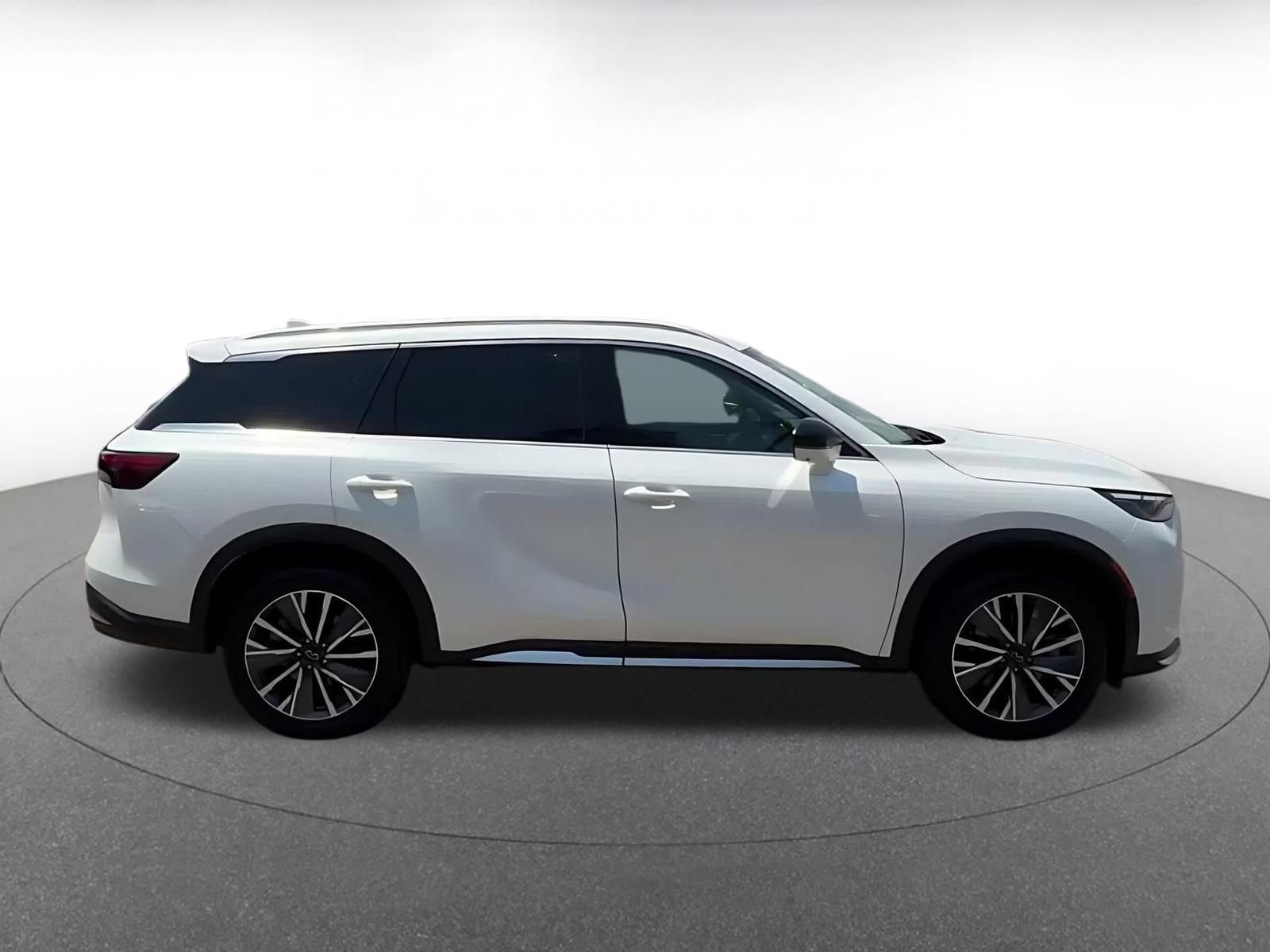 Used 2026 INFINITI QX60 Luxe AWD/4WD image 13