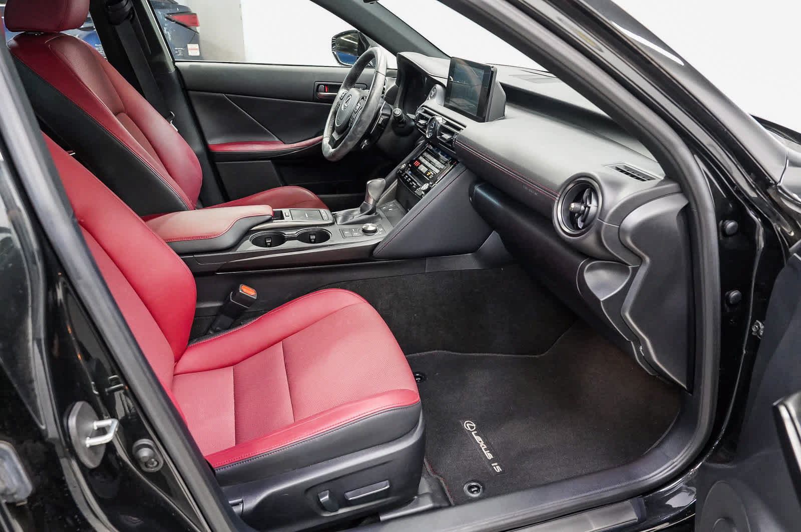 Used 2024 Lexus IS 300 w/ Premium Package RWD image 17