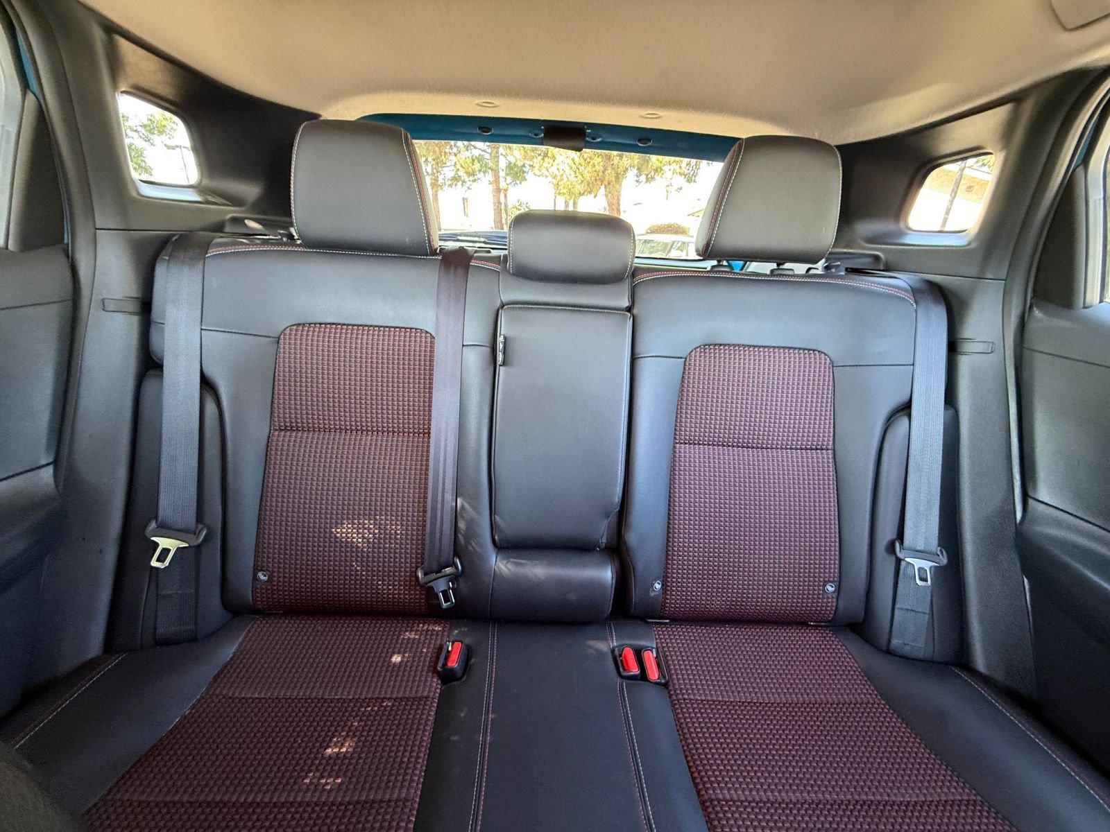 Used 2026 Nissan Kicks SR FWD image 35