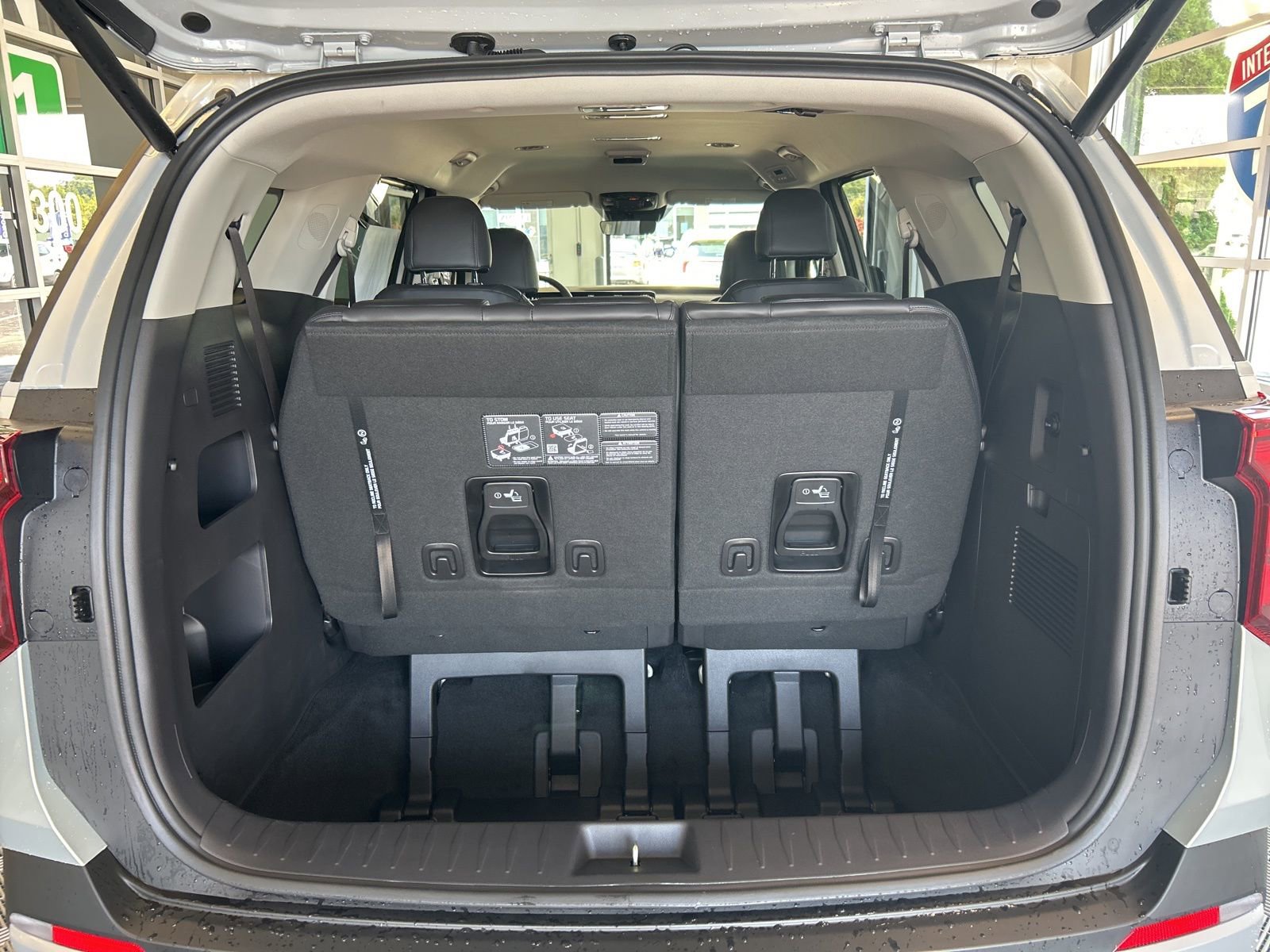 New 2026 Kia Carnival EX image 10