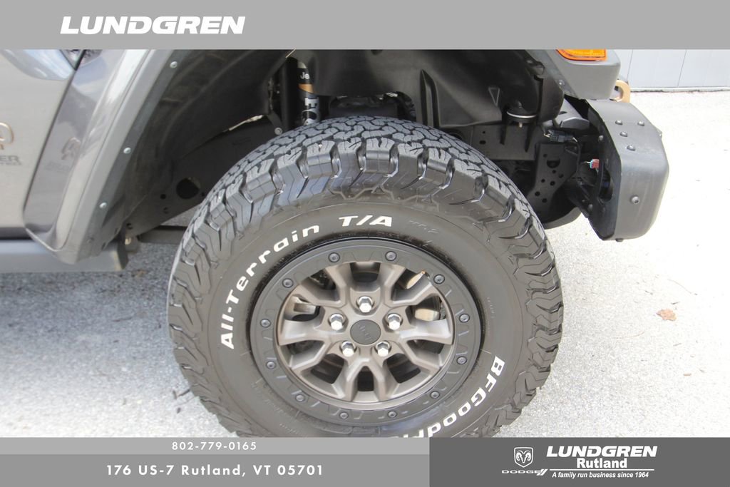 Used 2022 Jeep Wrangler Unlimited Rubicon w/ Dual Top Group AWD/4WD image 30