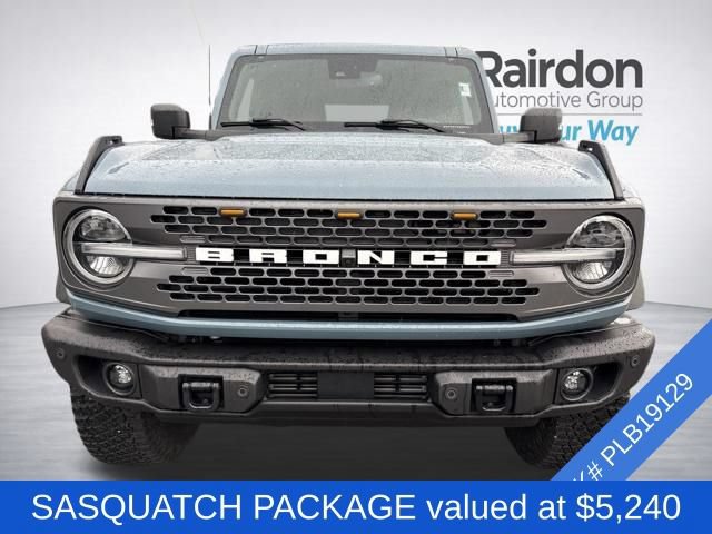 Used 2023 Ford Bronco Badlands w/ Sasquatch Package AWD/4WD image 2